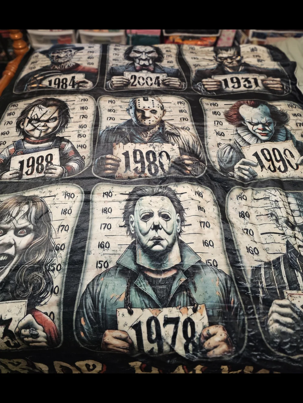 Custom Horror Icons Throw Blankets - Unbranded